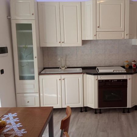 Entire Flat, Independent Entrance, 20 Mins To Bgy - Bergamo Milan Airport Διαμέρισμα Nembro Εξωτερικό φωτογραφία
