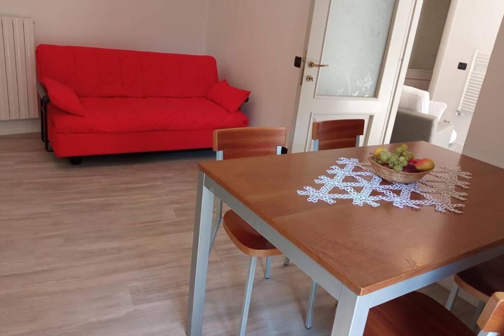 Entire Flat, Independent Entrance, 20 Mins To Bgy - Bergamo Milan Airport Διαμέρισμα Nembro Εξωτερικό φωτογραφία